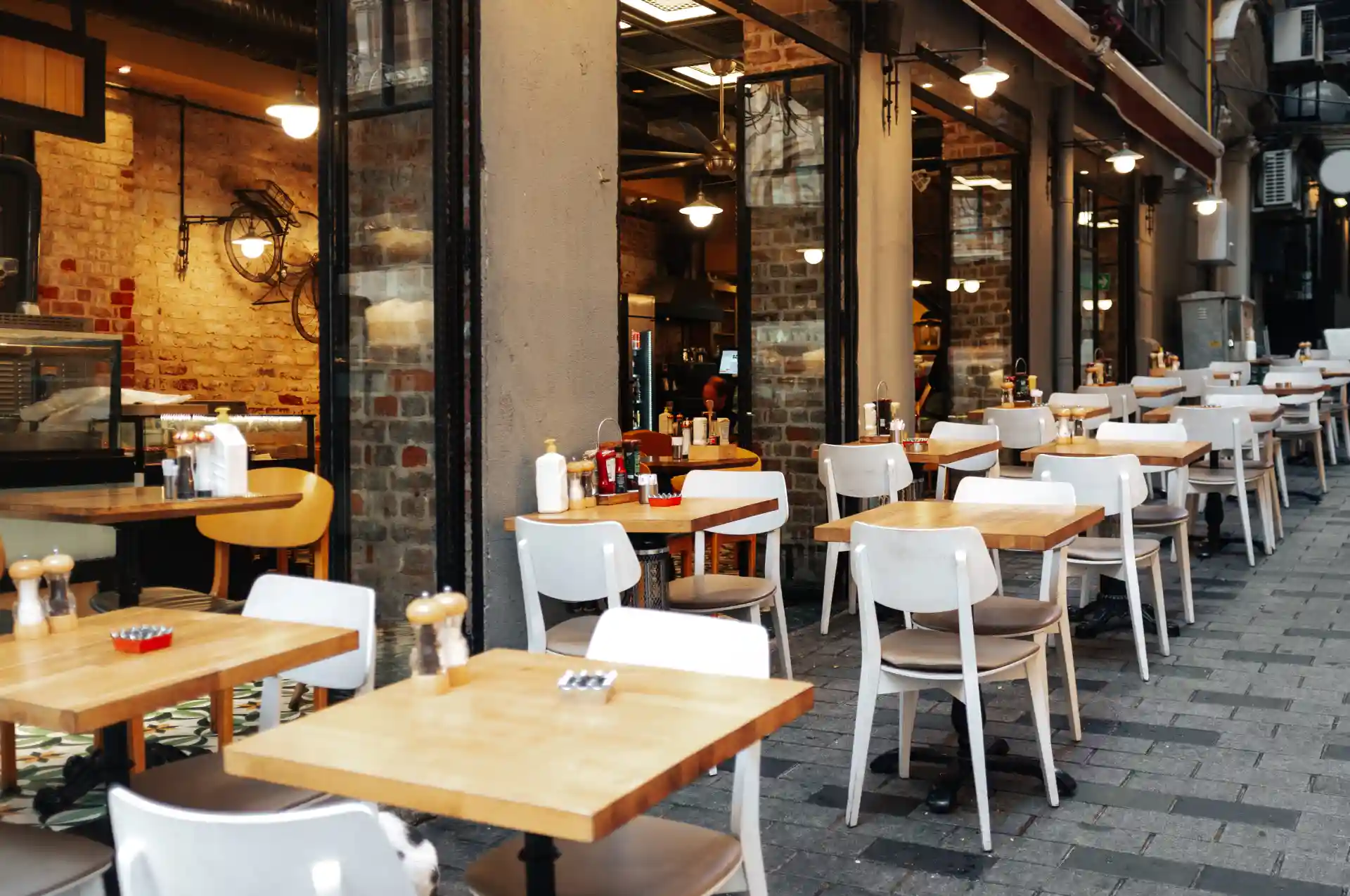 Restaurant property exterior representing food service location intelligence and market analysis
